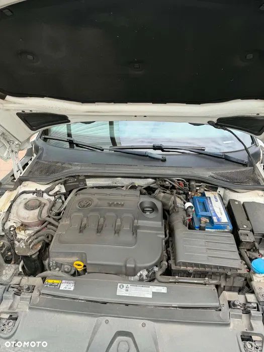 Volkswagen Arteon 2.0 TDI SCR Essence - 5