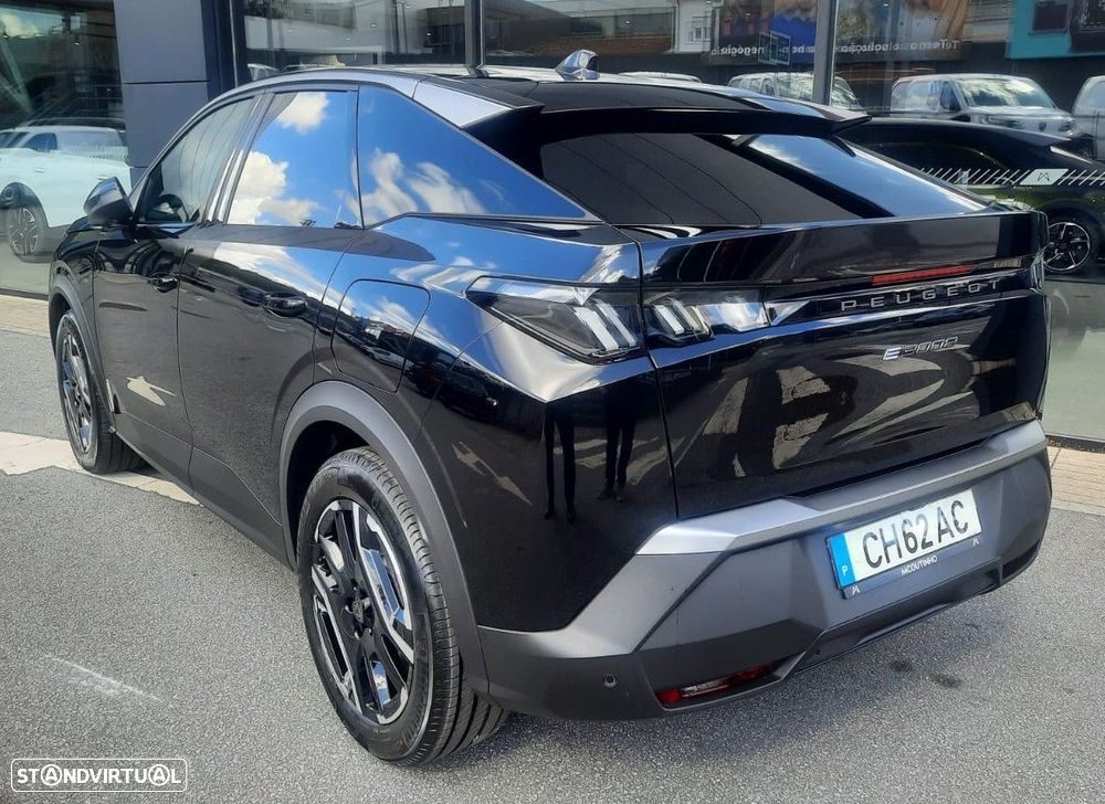 Peugeot E-3008 73 kWh Allure - 3