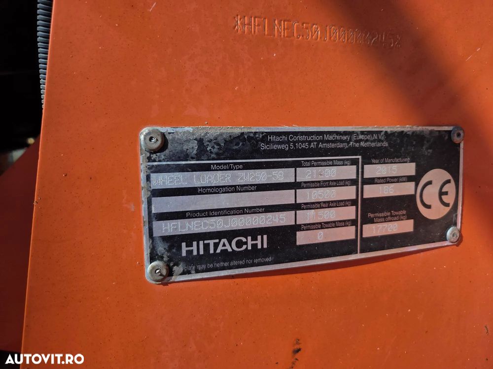 Hitachi ZW250, 10.400h, cupa 4mc LAMA NOUA, Anvelope MICHELIN profil L5, Gresare automata, consum mediu 17l/h, motor 251CP, Aer cond climatronic, computer de bord cu trransmitere date in limba romana, Camera luat vederi spate, STARE BUNA-PROMOTIE 76900Eur+tv - 38