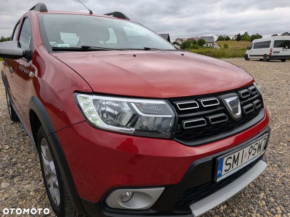 Dacia Sandero 0.9 TCe Laureate S&S EU6 - 3