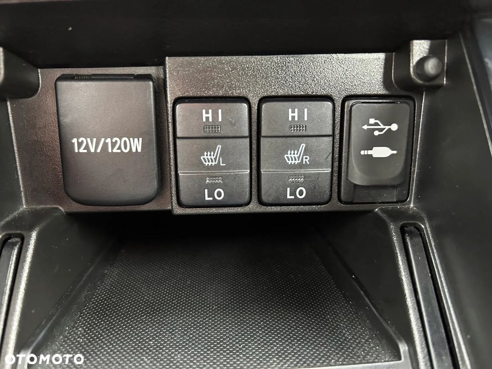 Toyota Auris 1.6 Comfort - 16