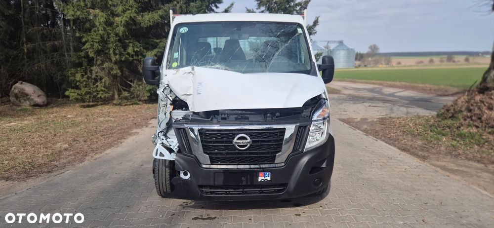 Nissan INTERSTAR - 2