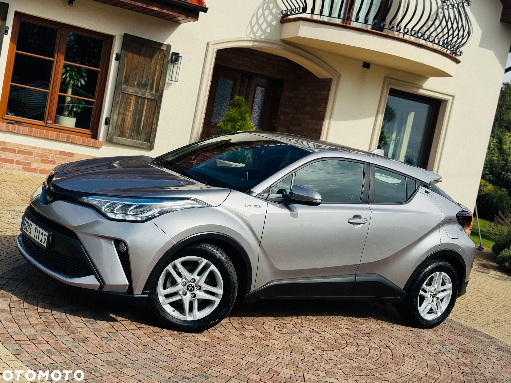 Toyota C-HR 1.8 Hybrid Style - 1