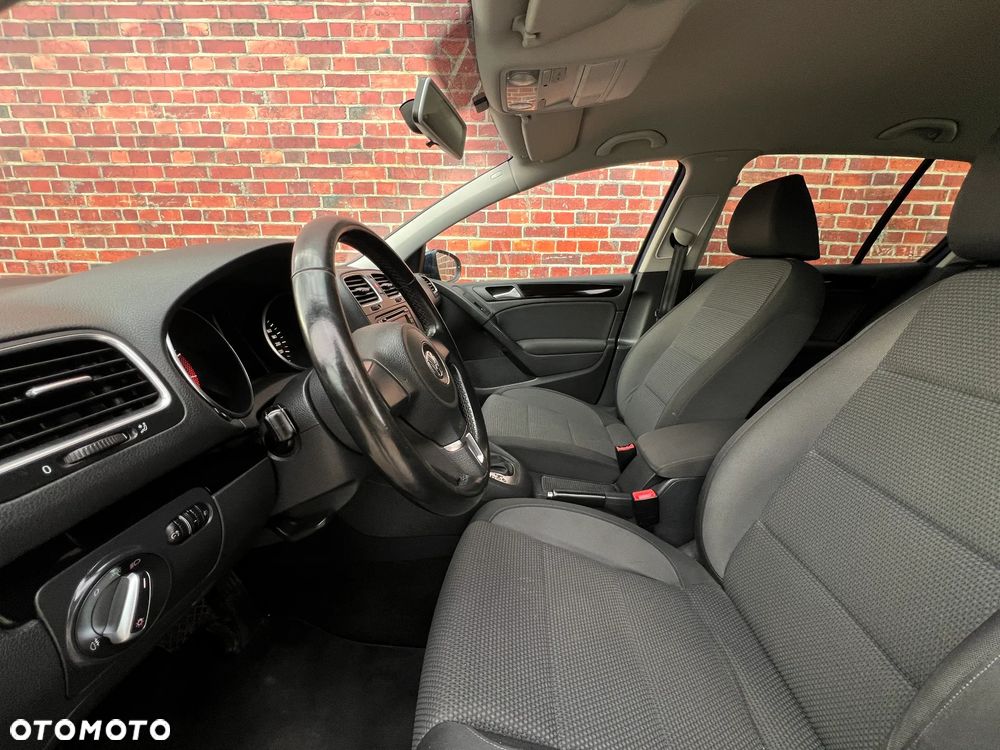 Volkswagen Golf - 12