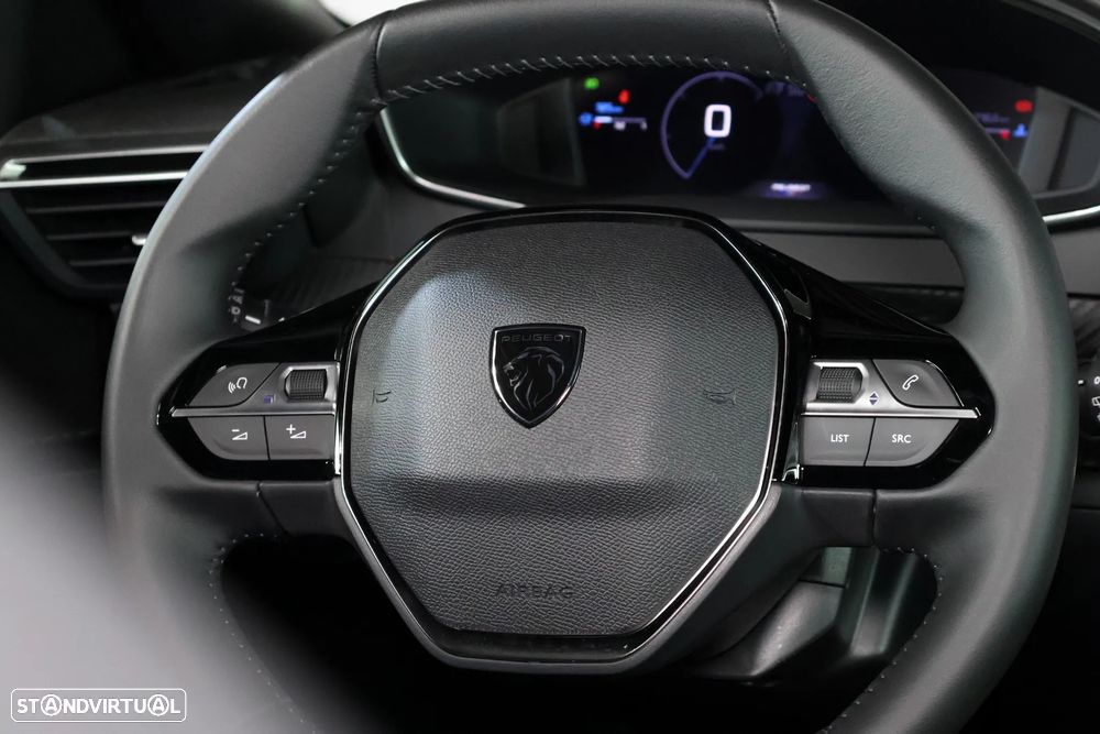 Peugeot 2008 1.2 PureTech Allure Pack - 31