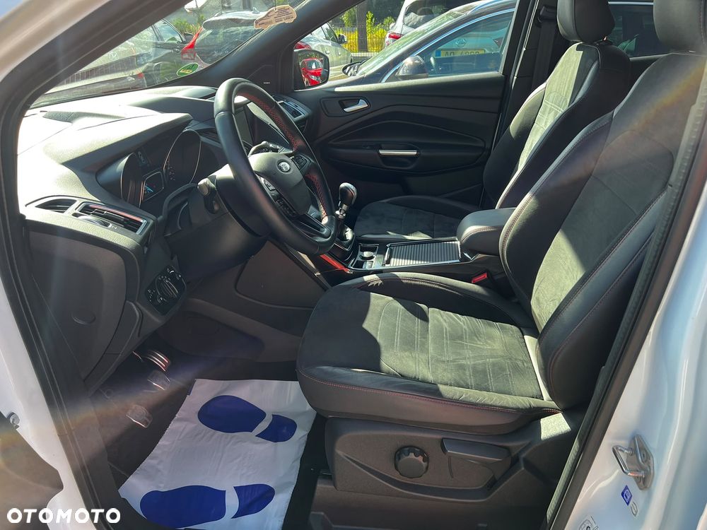Ford Kuga 2.0 TDCi 4x4 ST-Line - 5