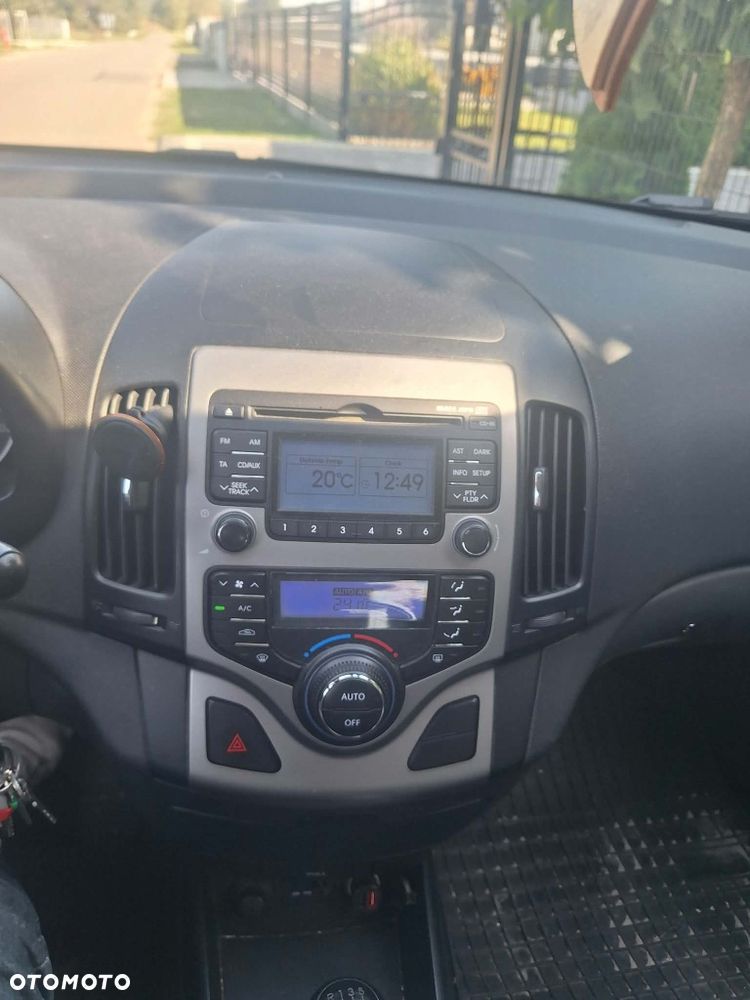 Hyundai I30 2010 photo 5