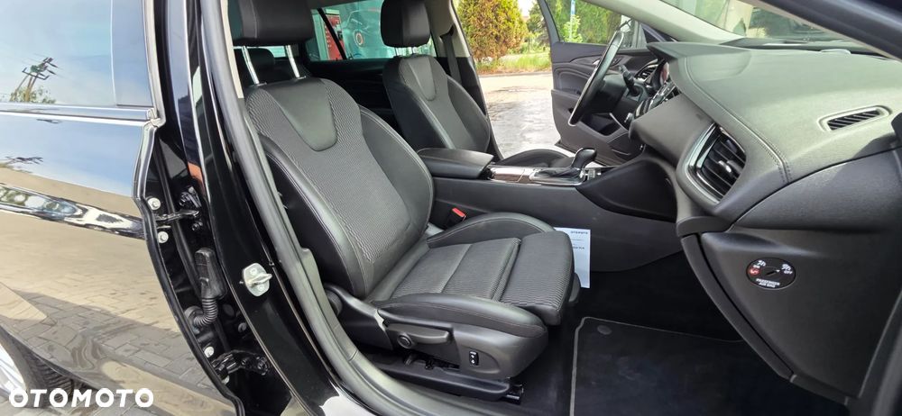 Opel Insignia 2.0 BiTurbo D 4x4 Automatik Ultimate Exclusive - 38