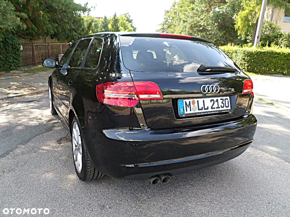 Audi A3 Sportback 2.0 TDI DPF Ambiente - 25
