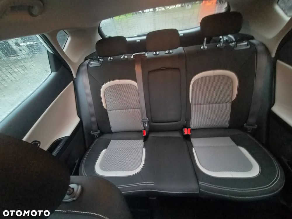 Kia Ceed - 30