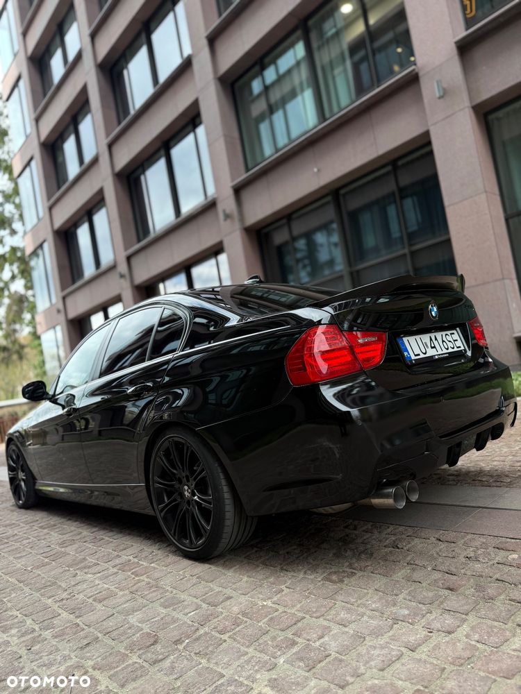 BMW Seria 3 330i - 2