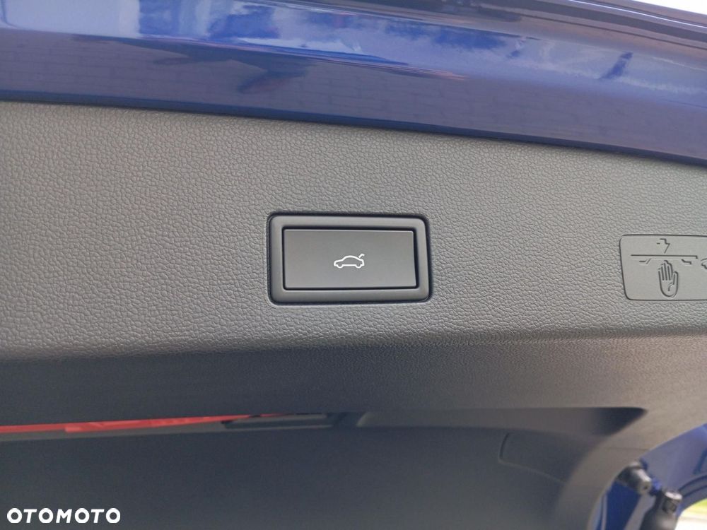 Volkswagen Golf - 21