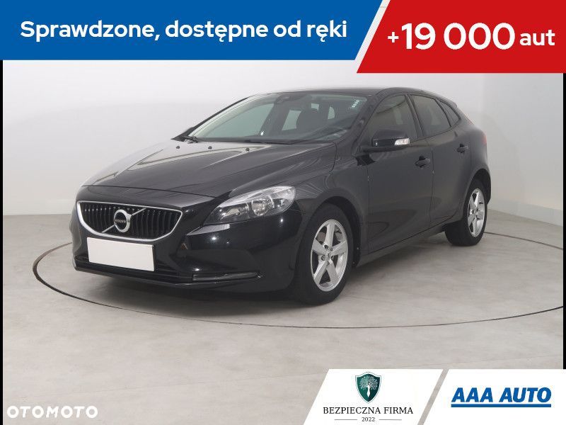 Volvo V40 - 1