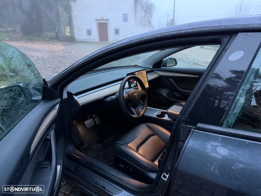 Tesla Model 3 Performance Dual Motor AWD - 18