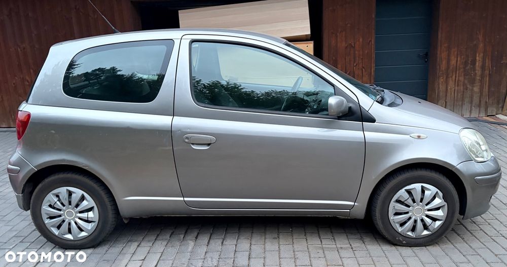 Toyota Yaris 1.0 Terra - 5