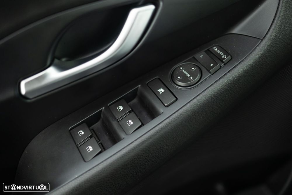Hyundai i30 1.0 T-GDi N-Line DCT - 40