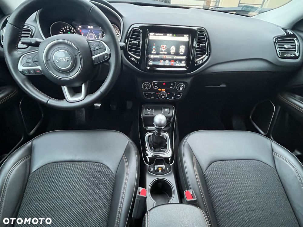 Jeep Compass 1.4 TMair Limited FWD S&S - 25