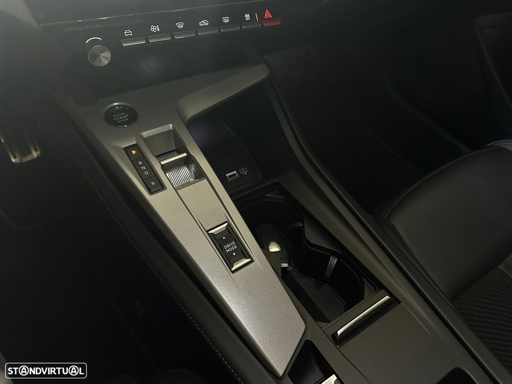 Peugeot 308 1.6 Hybrid GT Pack e-EAT8 - 35