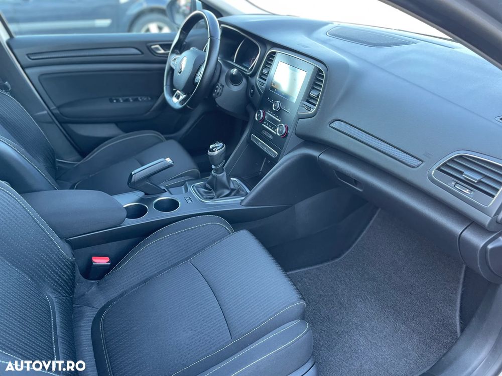 Renault Megane BLUE dCi 115 LIMITED - 11