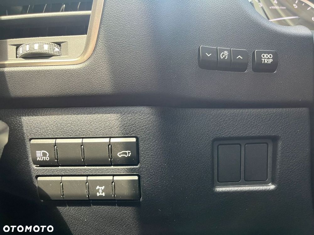 Lexus NX 300 Prestige AWD - 35