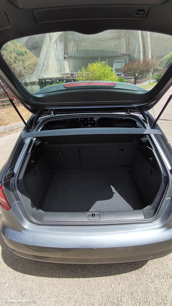 Audi A3 Sportback 1.6 TDI Sport - 13