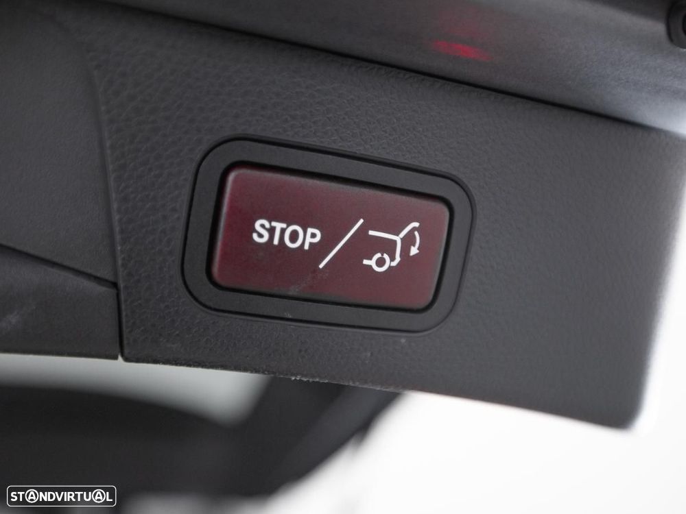 Mercedes-Benz C 63 AMG S - 38