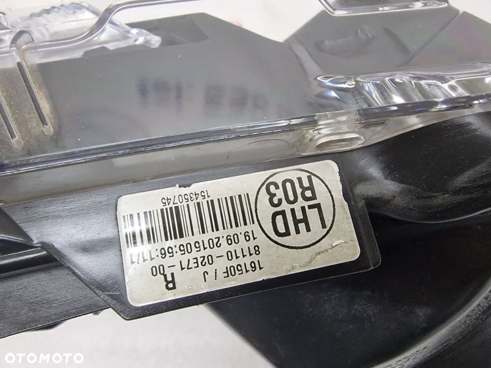 TOYOTA COROLLA E16 E18 13- LAMPA LED PRAWA PRZEDNIA PRZÓD , NR 81110-02E71-00 , NR AUKCJI LL61 - 18