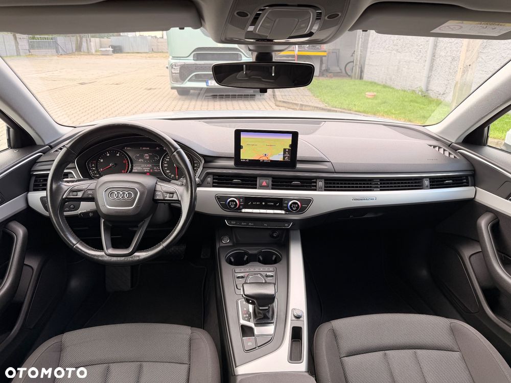 Audi A4 Avant 2.0 TDI S tronic quattro - 12