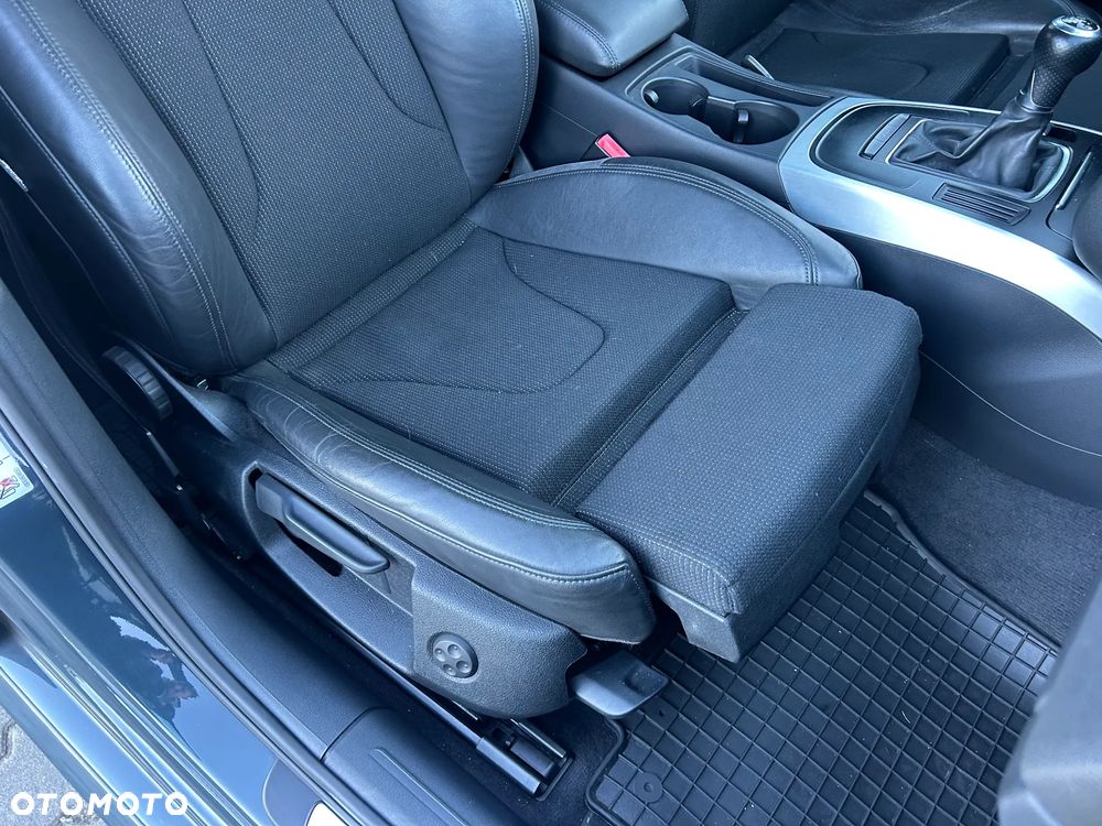 Audi A4 Avant 2.0 TFSI S line Sportpaket (plus) - 22