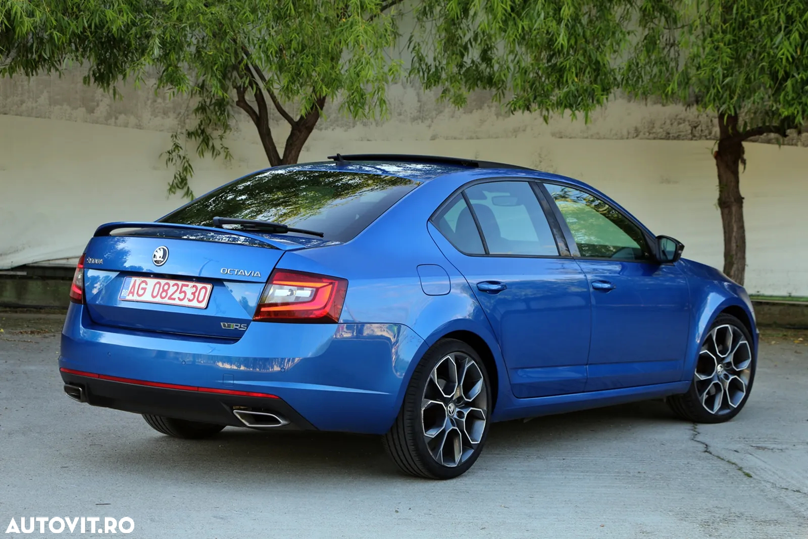 Skoda Octavia 2.0 TDI DSG RS - 12
