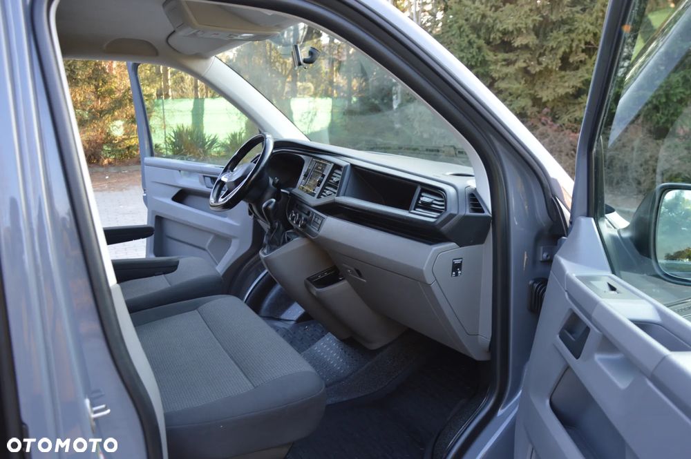 Volkswagen Transporter T6.1 - 12