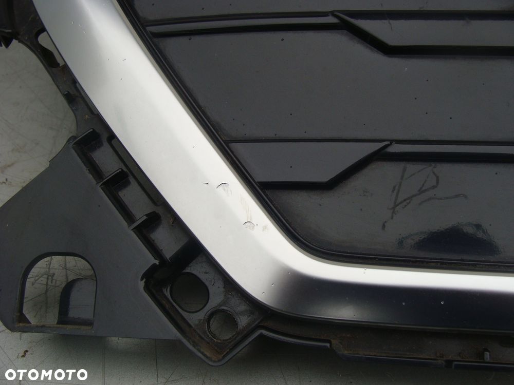 AUDI Q2 81A GRILL ATRAPA CHŁODNICY 81A853651 - 7