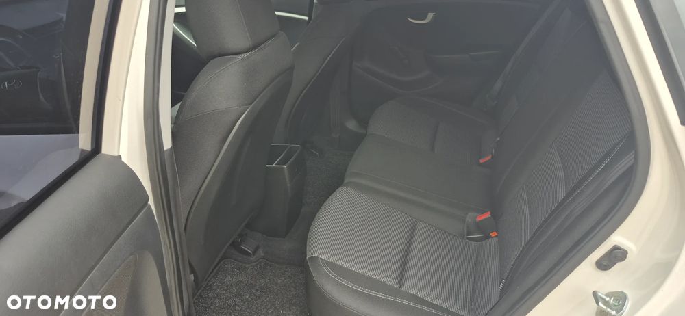 Hyundai i30 1.4 Classic - 14