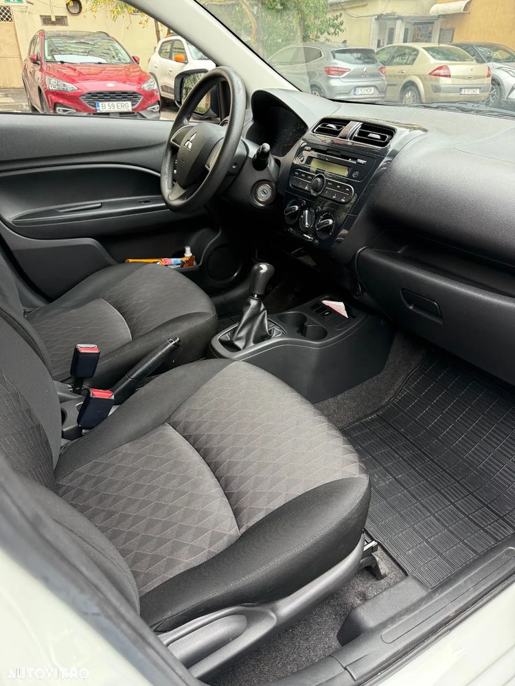 Mitsubishi Space Star - 7