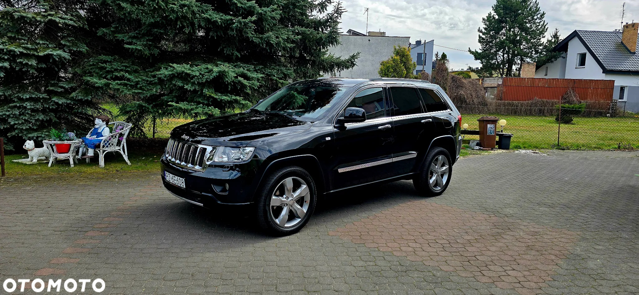Jeep Grand Cherokee 5.7 V8 Overland - 11