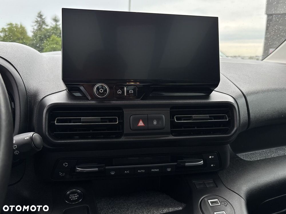 Toyota Proace City Verso 1.5 D-4D VIP - 22