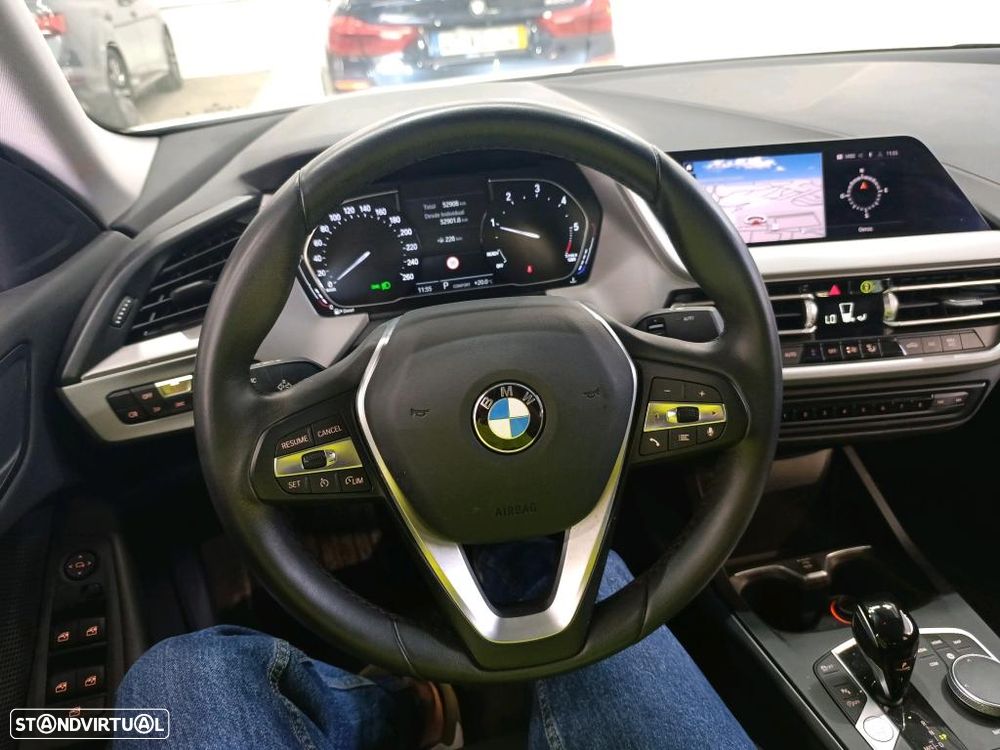 BMW 216 Gran Coupé d Advantage - 7