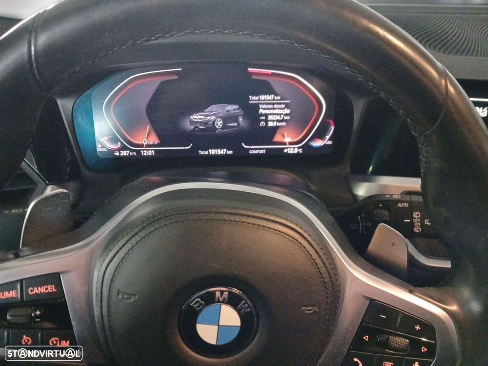 BMW 320 d Touring xDrive Pack M Shadow Auto - 12