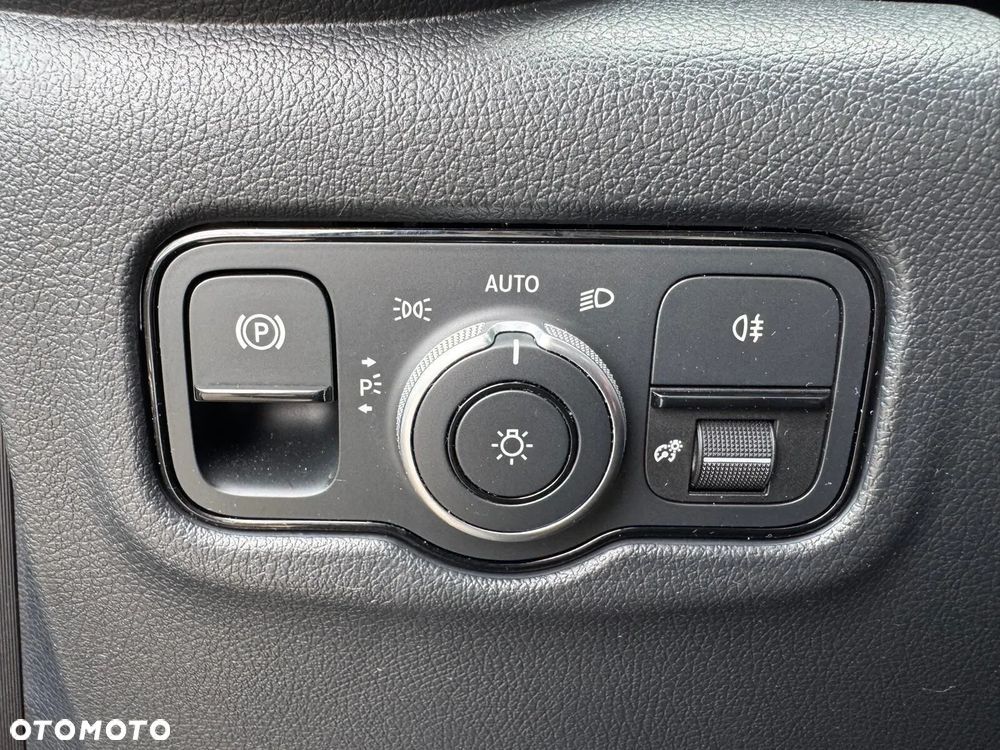 Mercedes-Benz Vito Tourer L2 Pro 9G-Tronic 447.703 - 37
