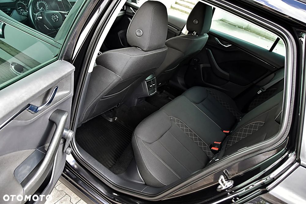 Skoda Kamiq 1.5 TSI Ambition - 25