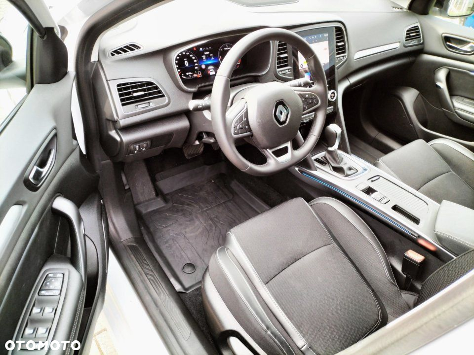 Renault Megane - 5