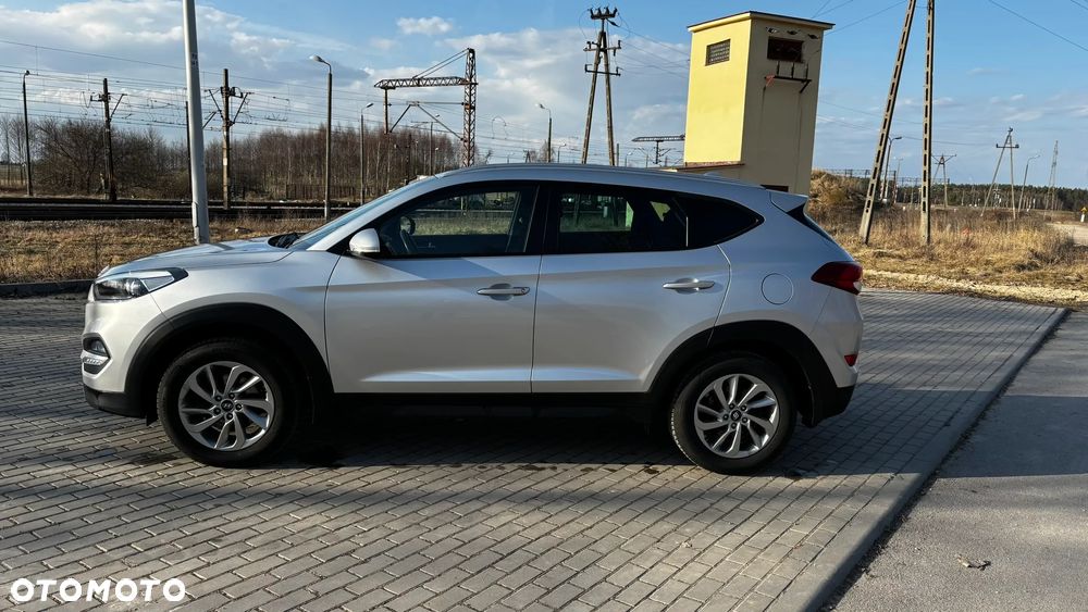 Hyundai Tucson 1.6 GDI BlueDrive Comfort 2WD - 14