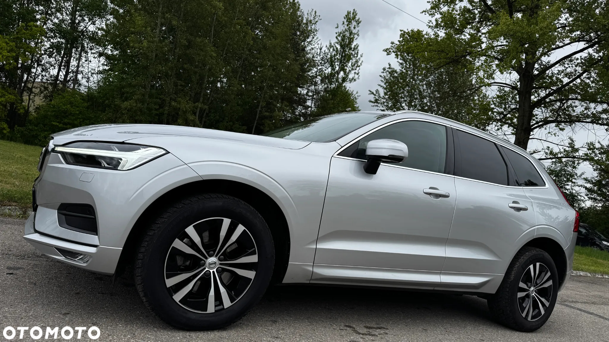 Volvo XC 60 B4 D Geartronic Momentum Pro - 4