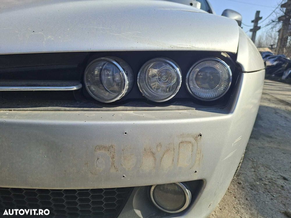 Far stanga/dreapta Alfa Romeo 159 2007 - 1