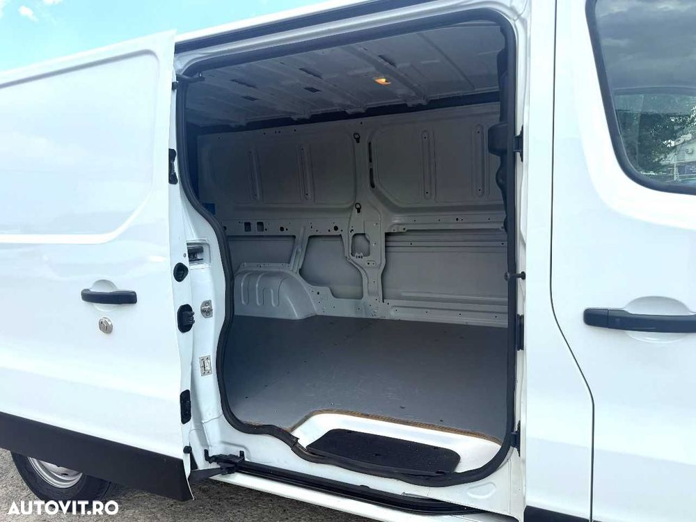 Renault TRAFIC L2H1 - 15