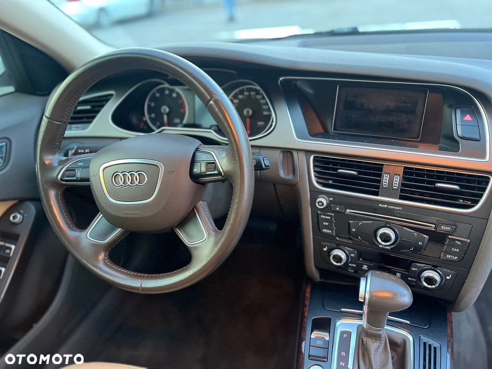 Audi A4 - 14