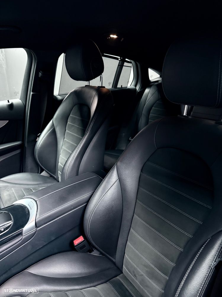 Mercedes-Benz GLC 300 de Coupe 4Matic 9G-TRONIC AMG Line Plus - 22