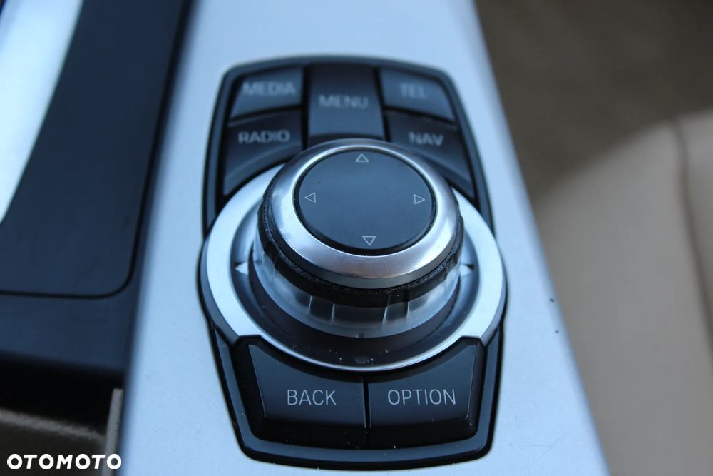 BMW Seria 3 - 23