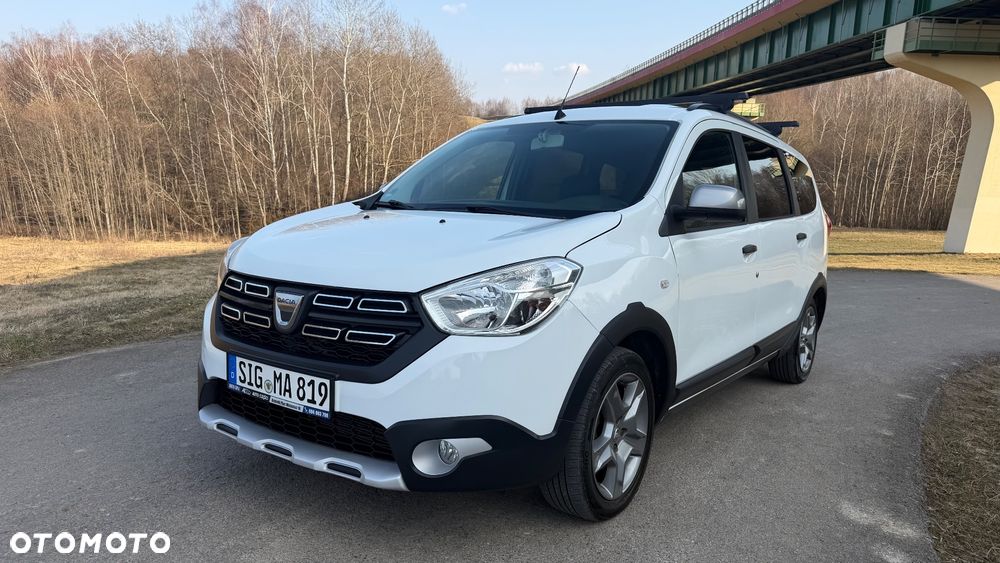 Dacia Lodgy 1.3 TCe Stepway S&S - 10
