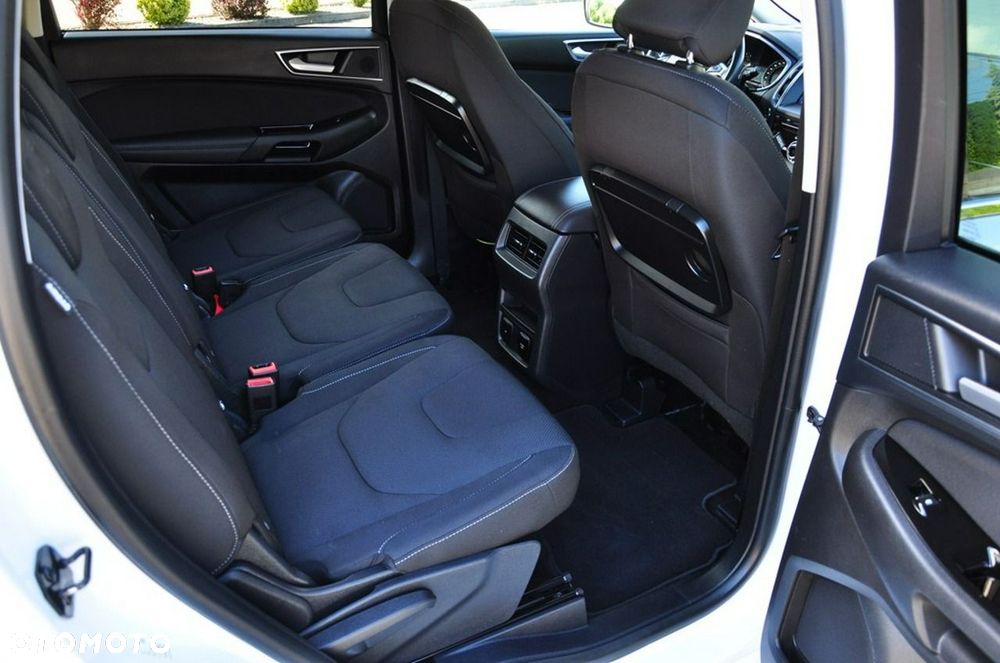 Ford S-Max - 27